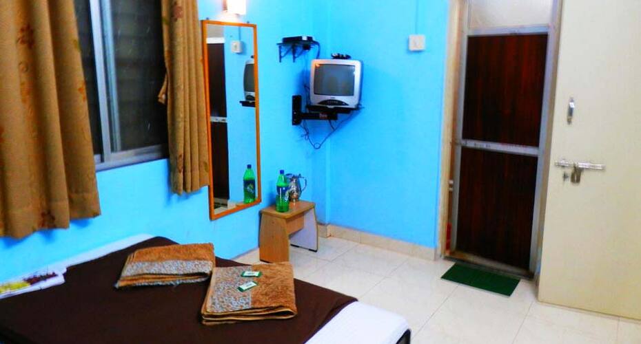 The Atharva Inn, Ganpatipule 4